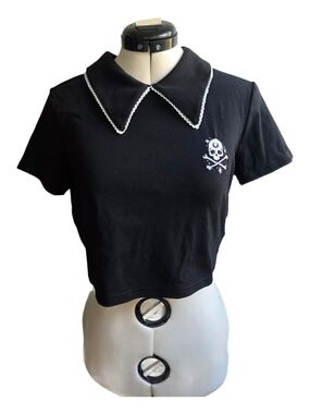 NWOT Killstar Collard Crop Top
